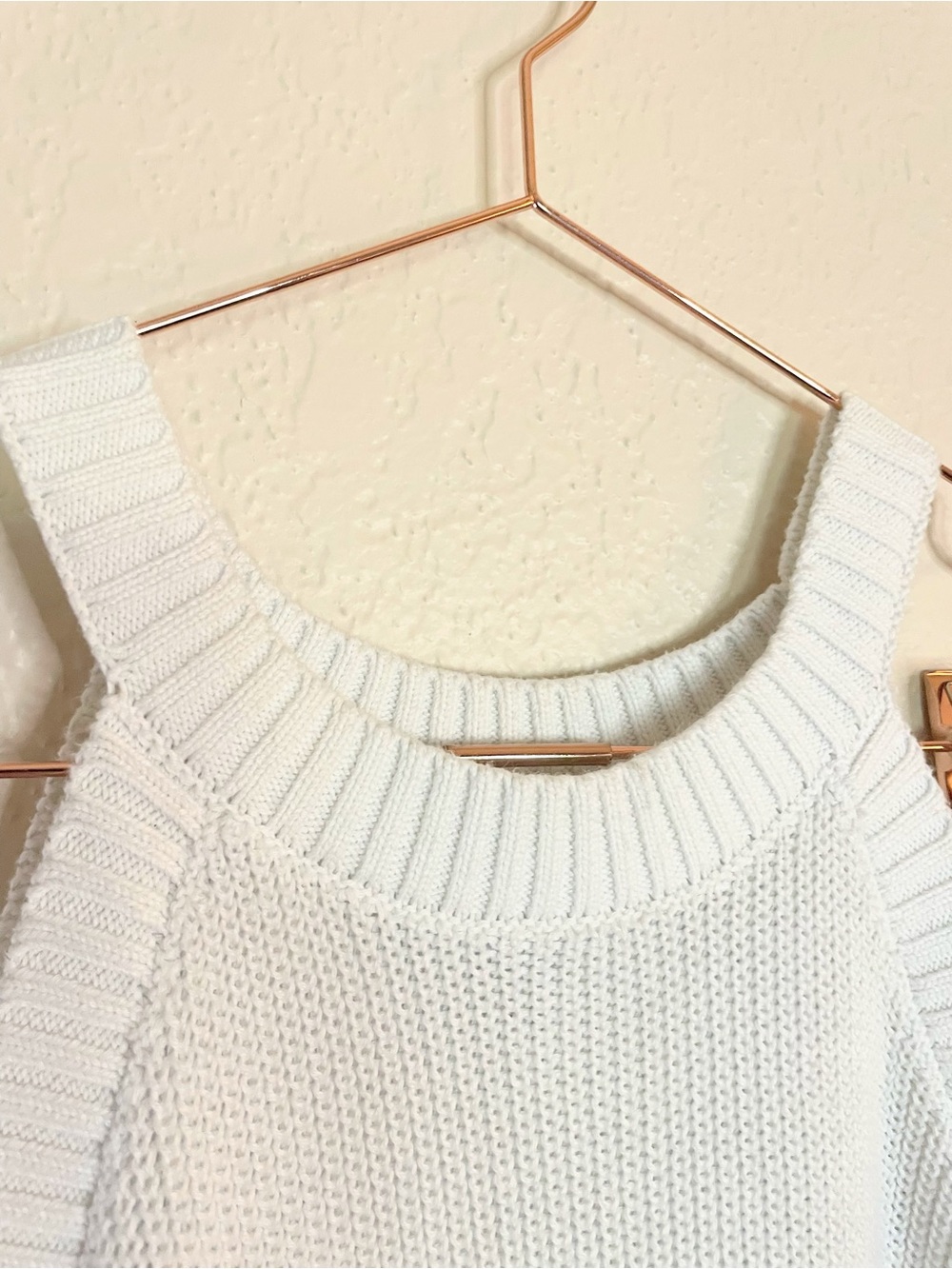 Old Navy Shaker Knit Halter Sweater Tank XL Calla Lily - Picture 4 of 9